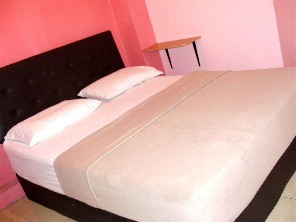 Hotel Pudu 88 @ China Town Kuala Lumpur Esterno foto